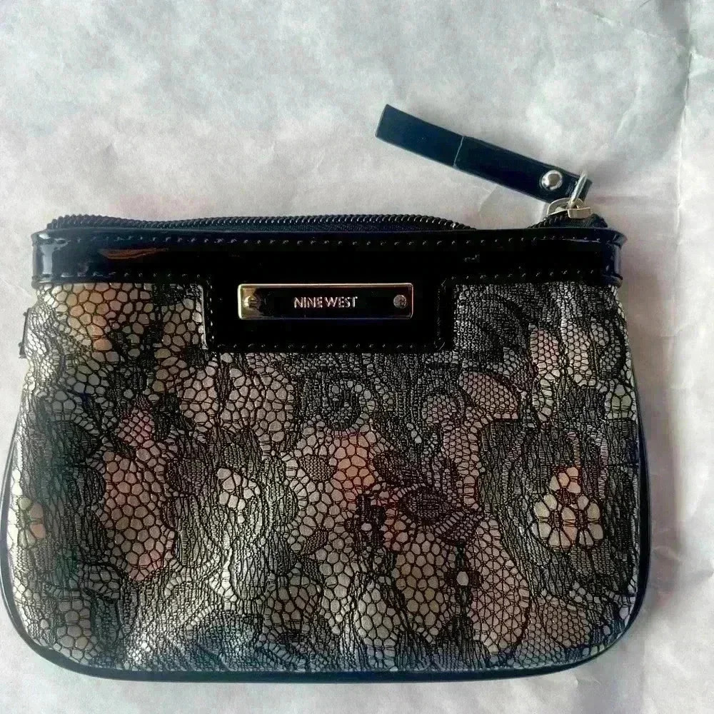 Nine West Gold Black Wristlet